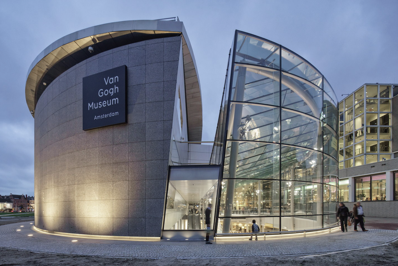 Van Gogh Museum, entree door Hans van Heeswijk Architecten